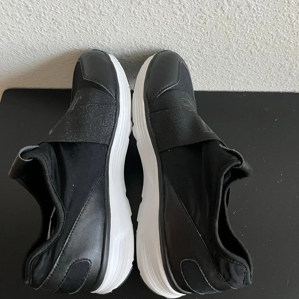NWOT Armani Jean's Men's Black Elastic Runner Sneakers Shoes Size 8.5